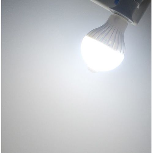 Λάμπα LED με Αισθητήρα Κίνησης 7W (Φωτισμός)